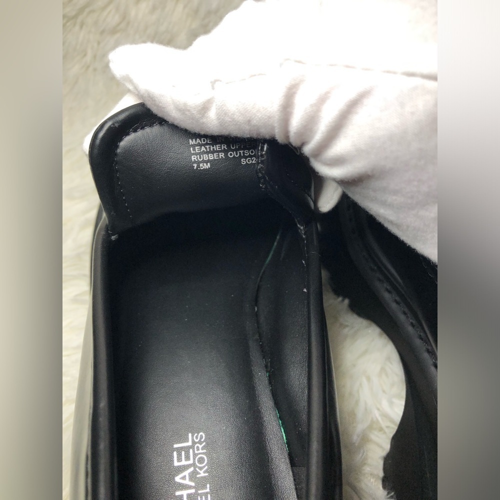 Michael Kors Black Women's Shiloh Leather Platform Loafers sizes 7.5 and 8.5 New - Picture 9 of 16